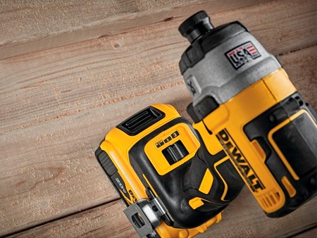 Atornillador De Impacto Dewalt Inalámbrico Dcf887b 1/4 20v